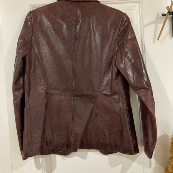 Elements by Vakko leather Jacket/Blazer Size Medium.  Beautiful color. - Picture 4 of 4